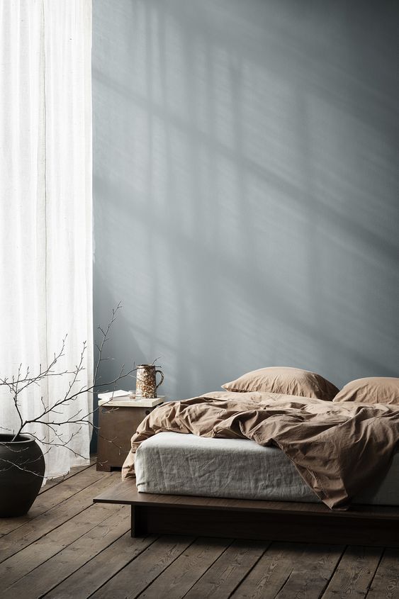 slaapkamer met natuurlijke materialen