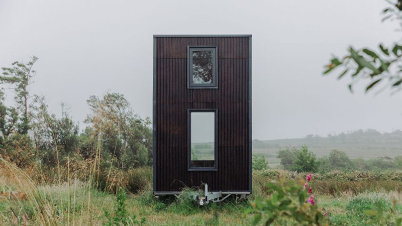 tigin-tiny-homes-common-knowledge_dezeen_2364_hero_0-852×479